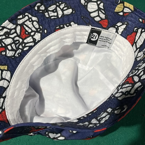 New USA Round 21 bucket hat - Picture 3 of 7